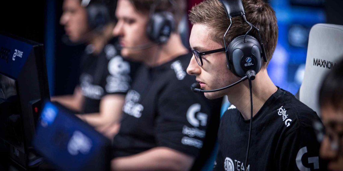 Top 7 Best Studio Headphones for Gaming in 2022 LeagueFeed